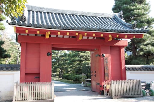京都　平等院の表門
