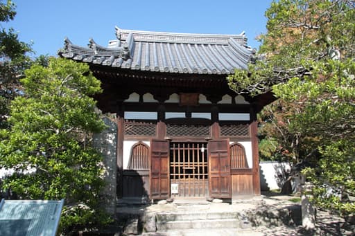 京都　平等院の子院・浄土院の羅漢堂