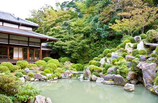 京都　智積院の名勝庭園