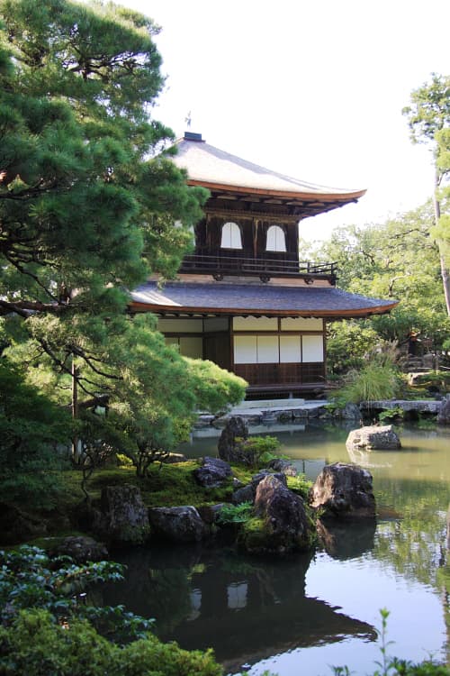 足利義政により建立された京都　慈照寺の銀閣（観音殿）
