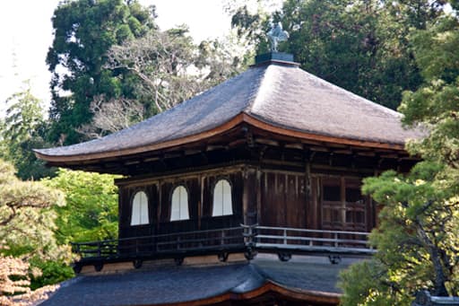 京都　銀閣寺の観音殿上層（銀閣）潮音閣