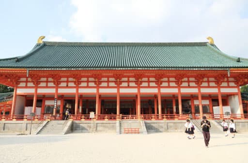 京都　平安神宮の大極殿