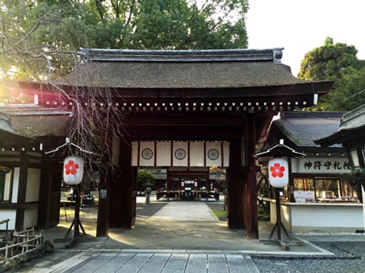 京都　平野神社の神門