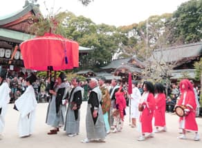 京都三大奇祭のひとつ、やすらい祭の練り衆