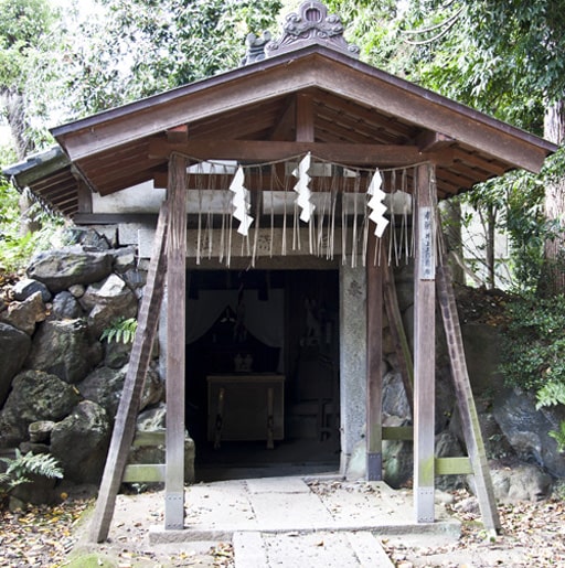 京都　木島神社境内の白清稲荷大神を祀る白清社