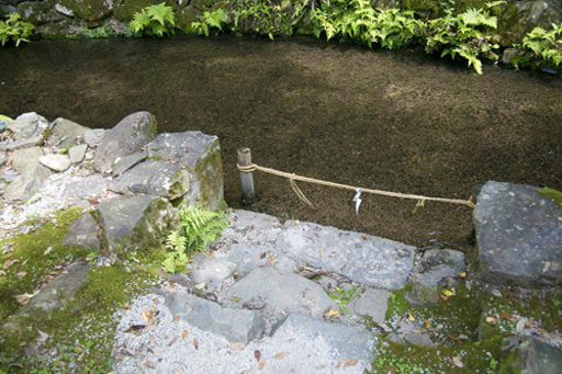 川尾神社の禊の場所