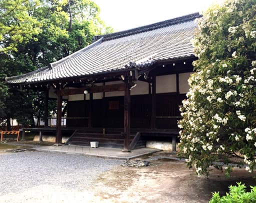 京都　広隆寺の薬師堂