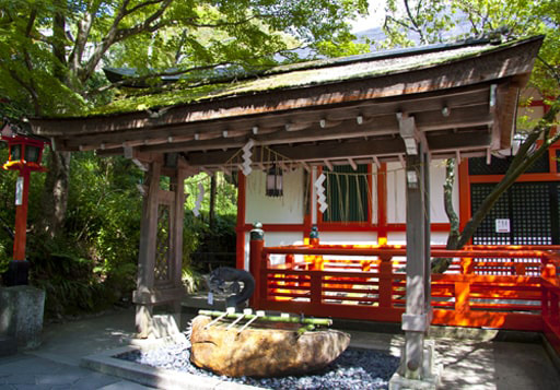 京都　鞍馬寺の転法輪堂の手水舎