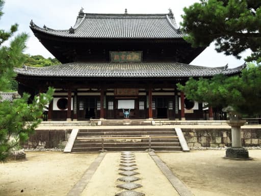 京都　萬福寺の大雄宝殿（だいおうほうでん）