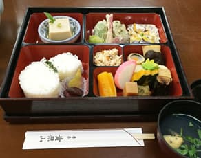 京都　萬福寺で味わえる精進料理・普茶料理