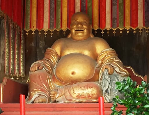 京都　萬福寺の弥勒菩薩