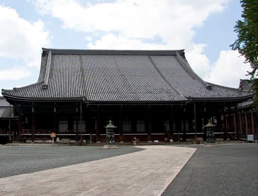 京都　西本願寺の阿弥陀堂（国宝）