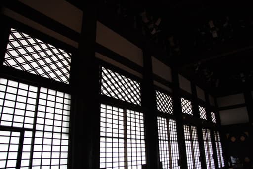 京都　西本願寺、御影堂外陣の採光