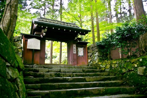 良忍が融通念仏を開いた京都大原の来迎院