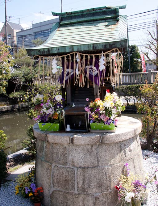 京都　神泉苑境内の恵方社