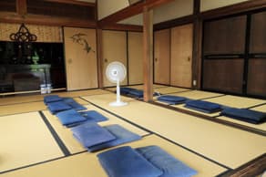 京都　東福寺境内にある子院・勝林寺の坐禅の部屋