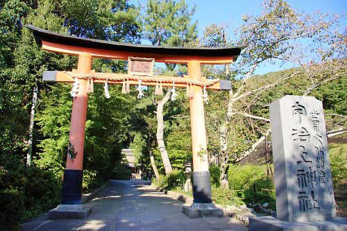 世界遺産のひとつ、京都　宇治上神社の鳥居